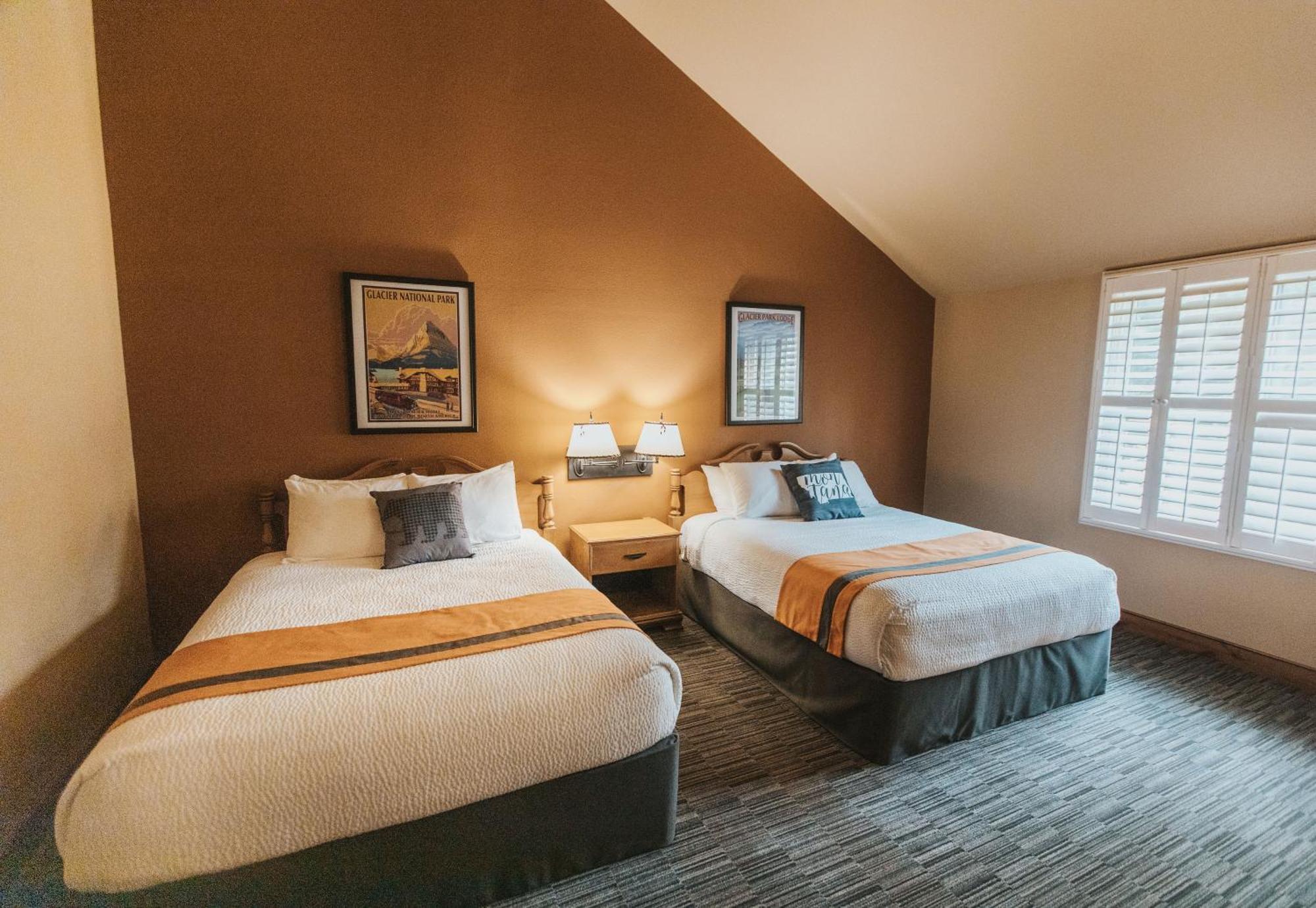 Queen Room,1722938214:JPEG